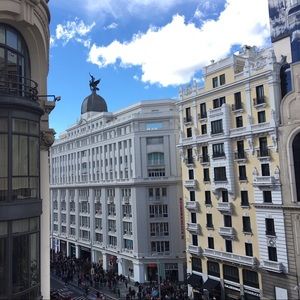 Meet your Posher, Alexandra